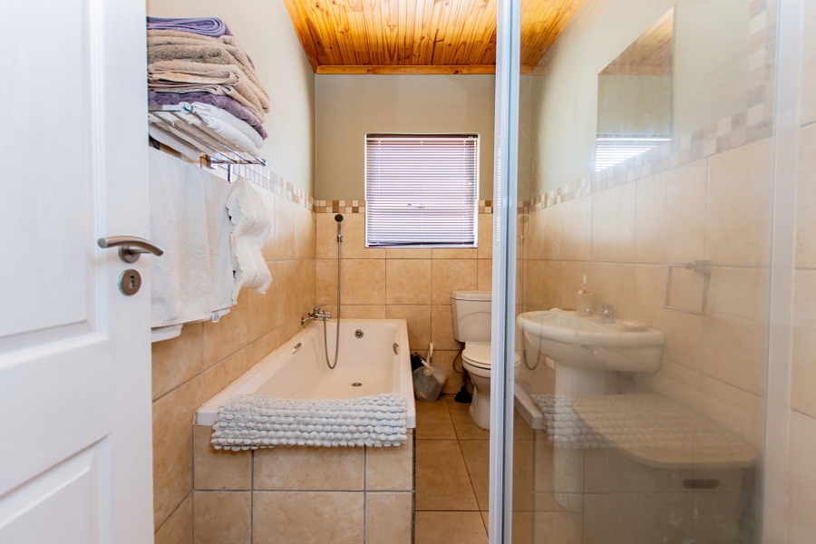 3 Bedroom Property for Sale in Country Club Western Cape